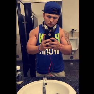 Meet your Posher, Angelo